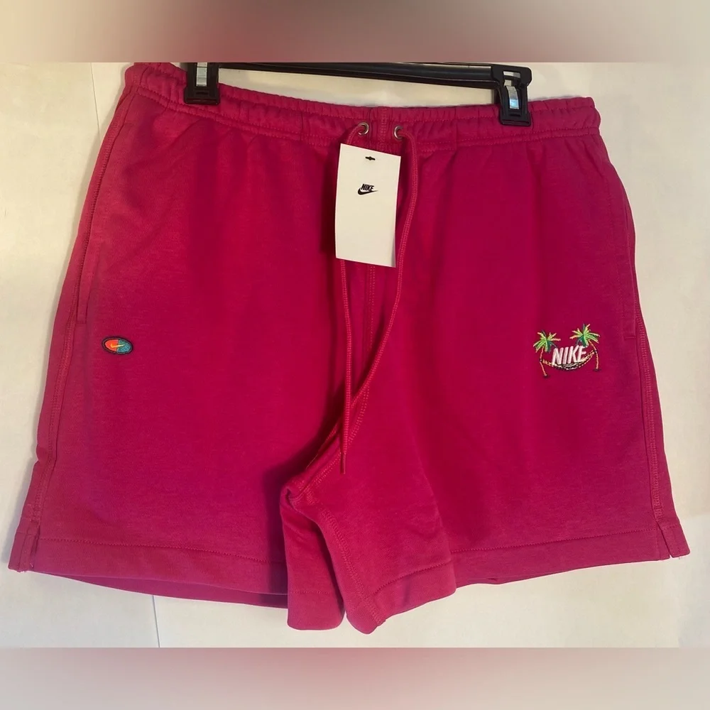 NWT Nike French Terry Sweat Shorts Fireberry‎ Pink Palm Trees HJ6879-615 Mens